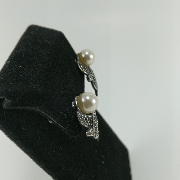 ๐จ๐ฆ 1997 Marcasite Sterling Glass Pearl - Picture 4 of 4